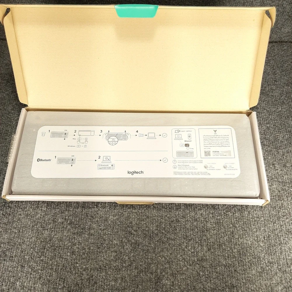 Logitech Slim Multi-Device Keyboard K585 920-009476 Graphite Wireless Bluetooth
